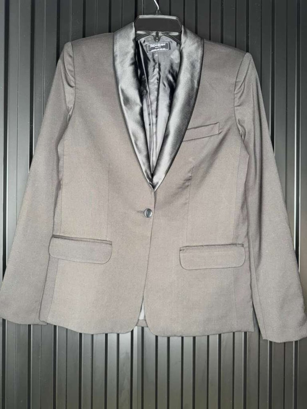Rare YSL Beaute Uniform Blazer Black Shawl Lapel Made in Italy 38